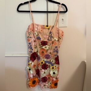 cute floral mini dress!